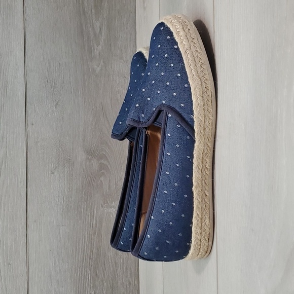 Clarks Women Cushion Soft Loafer Slip on Espadrille shoes sz 6.5W - Picture 2 of 12